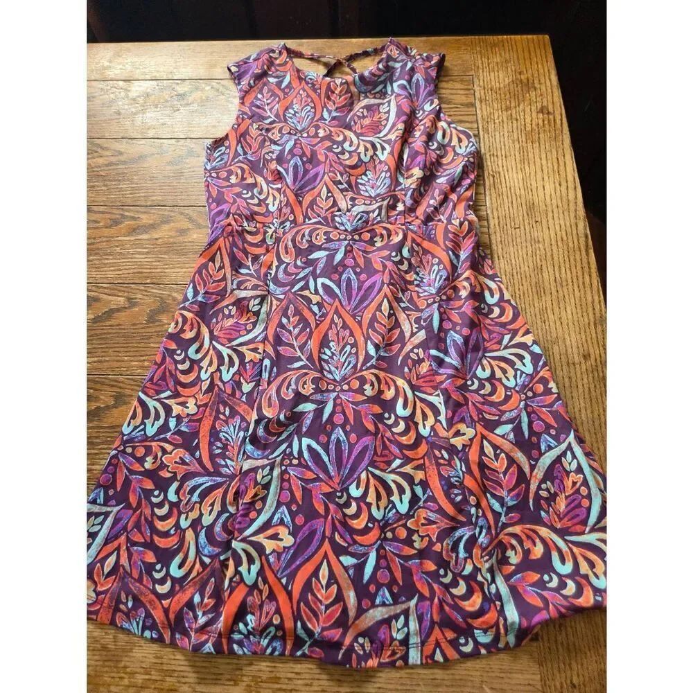 Title Nine Diamalete Athletic Dress sz Medium